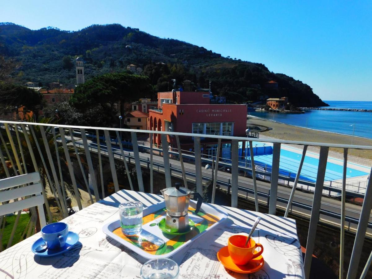 Trilocale Con Meravigliosa Vista Mare, Levanto Luaran gambar