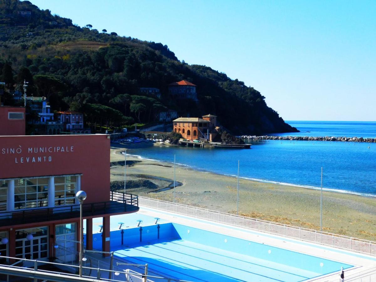Trilocale Con Meravigliosa Vista Mare, Levanto Luaran gambar